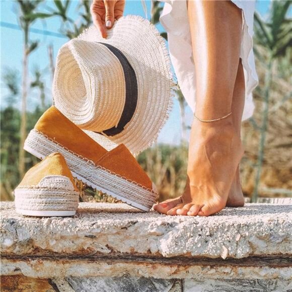 𝐀𝐧𝐤𝐥𝐞 𝐁𝐫𝐚𝐜𝐞𝐥𝐞𝐭𝐬 𝐟𝐨𝐫 𝐖𝐨𝐦𝐞𝐧 Adjustable Silver Gold Anklets - Picture 3 of 8